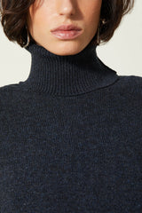 Maglione in lana collo alto