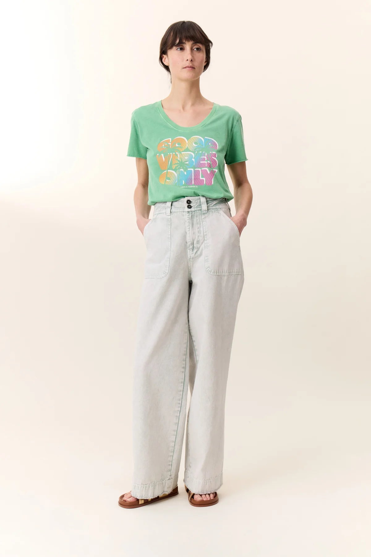 Pantalone taglio dritto effetto sbiadito