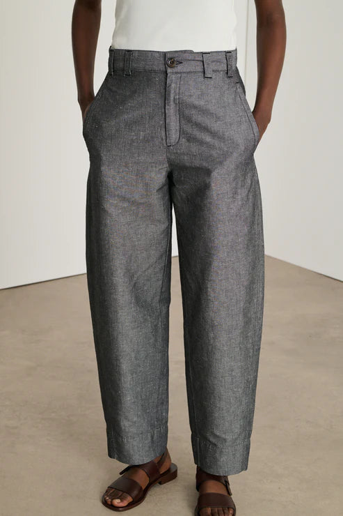 Pantalone taglio a vita alta