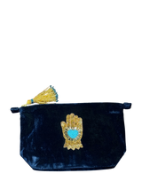 Pochette con ricamo Mano di Fatima Olivia Dar