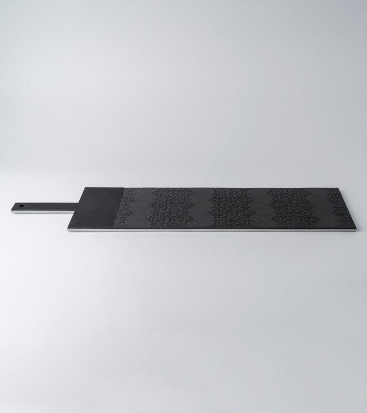In/Taglio 2 - tagliere centrotavola nero 18x79