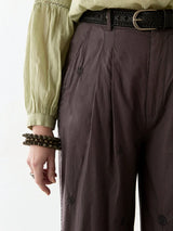 Pantalone in cotone leggero con ricami