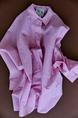Camicia con ampie tasche applicate sul davanti
