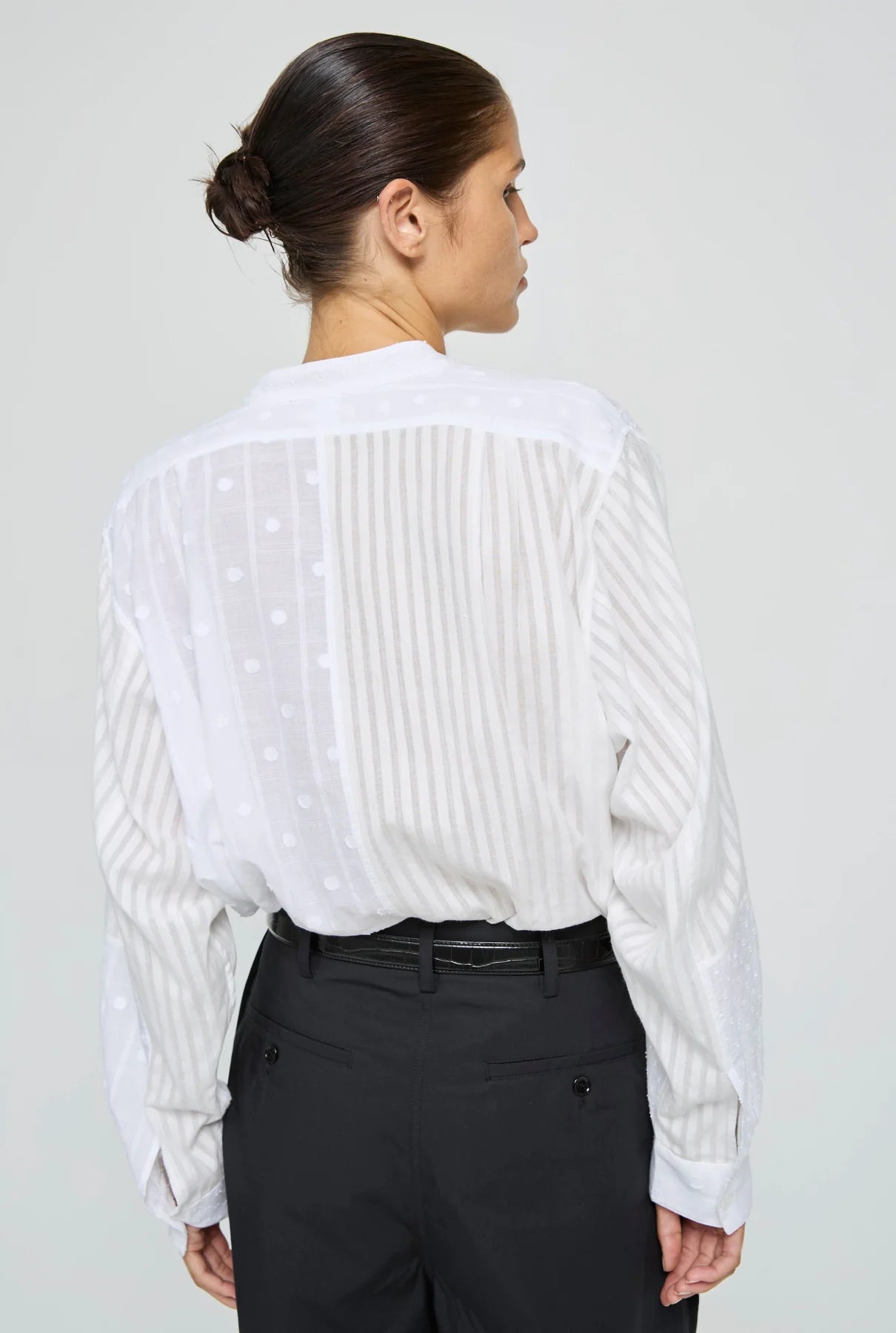 Blusa lunga in cotone lavorato