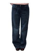 Jeans modello palazzo a zampa