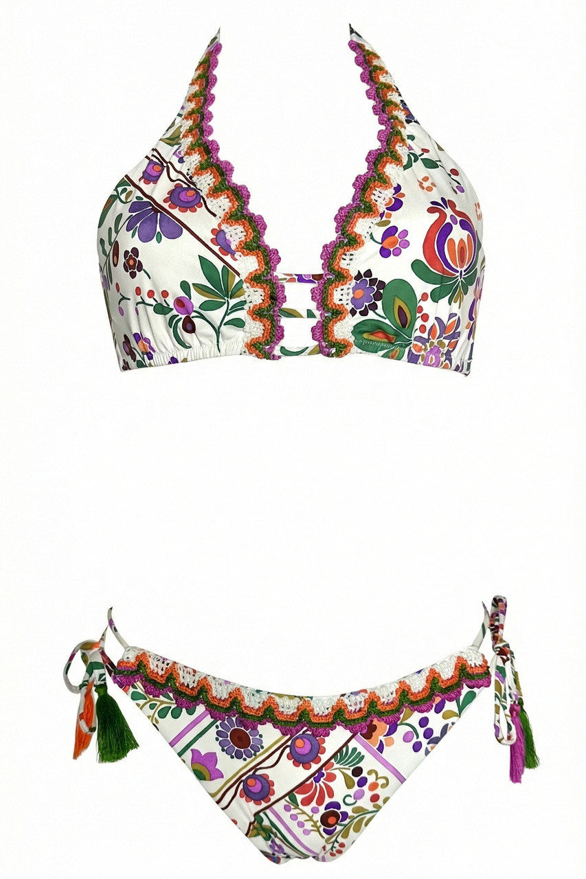 Bikini Top a Vela Floreale e Ricami in Pizzo e Slip Regular