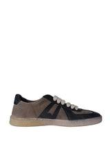 Sneaker in pelle Moma