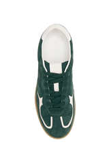Sneakers in pelle scamosciata verde con dettagli in pelle bianca Alhoas