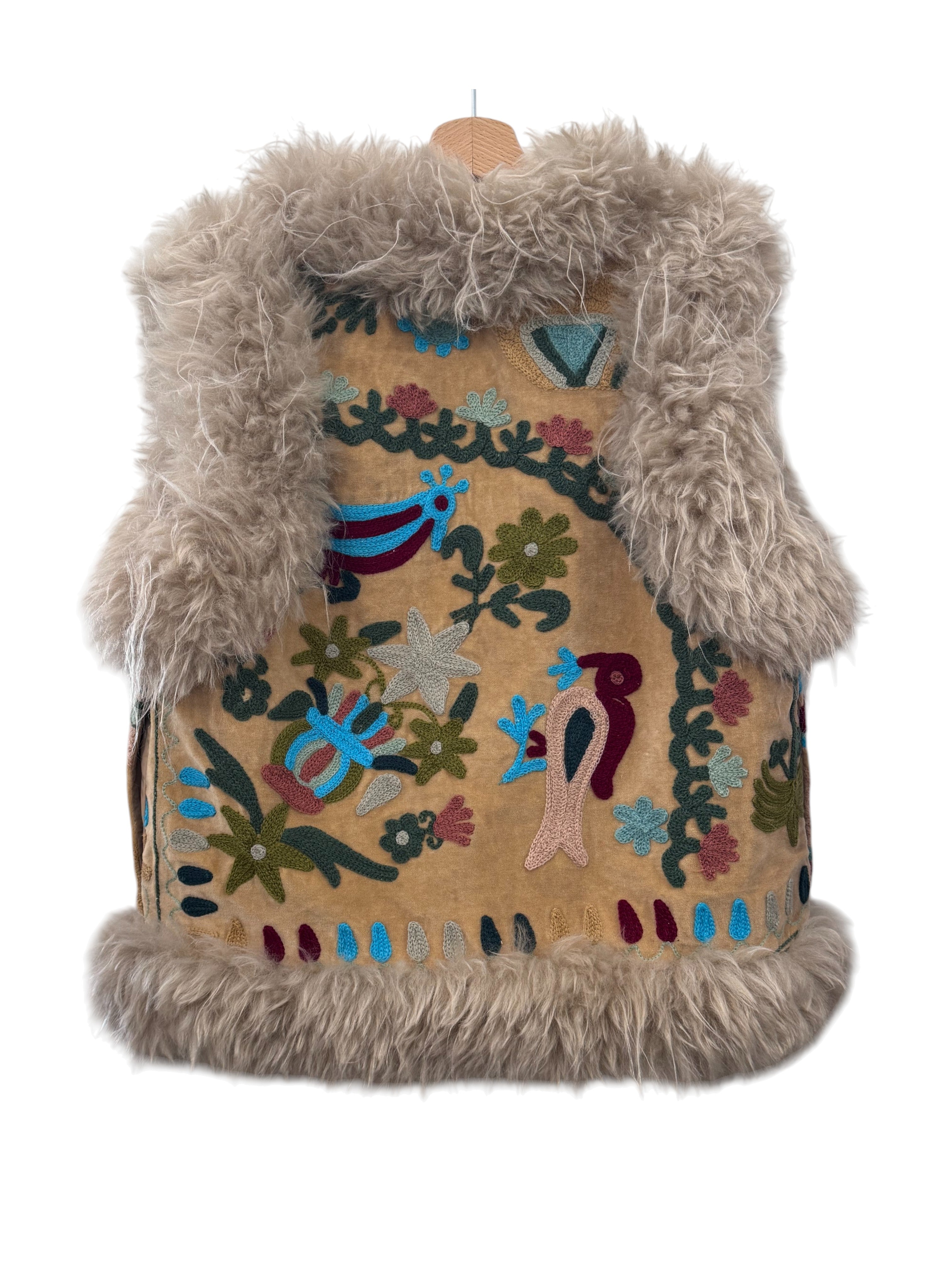 Gilet in velluto ricamato ed eco fur
