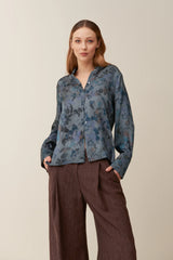 Camicia in fantasia floreale su base raso di viscosa