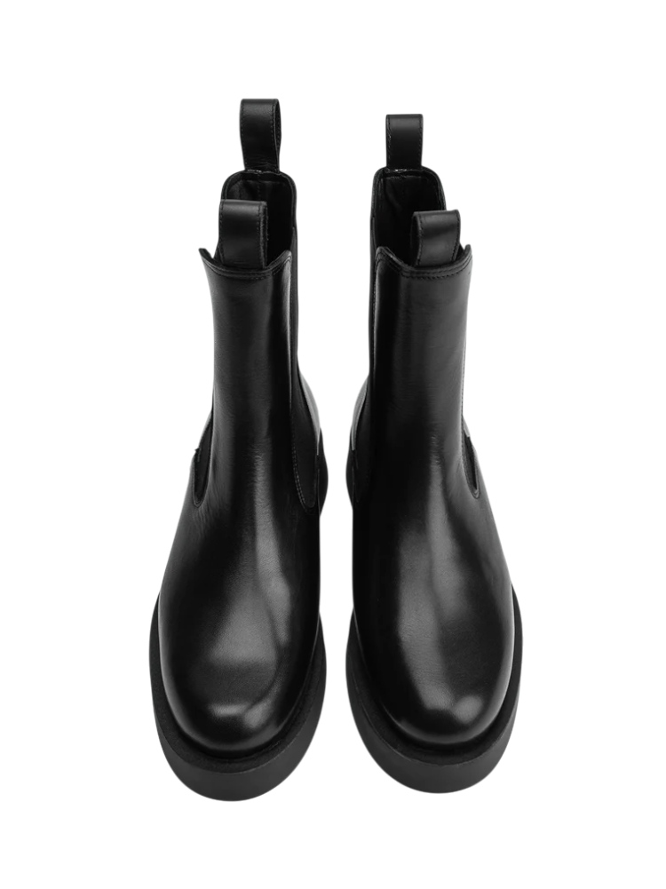 Beatle nero in pelle Poeve