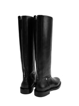 Stivale alto in pelle