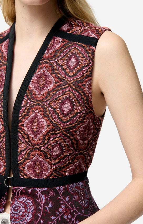 Gilet con motivi ricamati