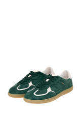 Sneakers in pelle scamosciata verde con dettagli in pelle bianca Alhoas