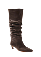 Stivali alti in pelle marrone con tacco kitten Alhoas