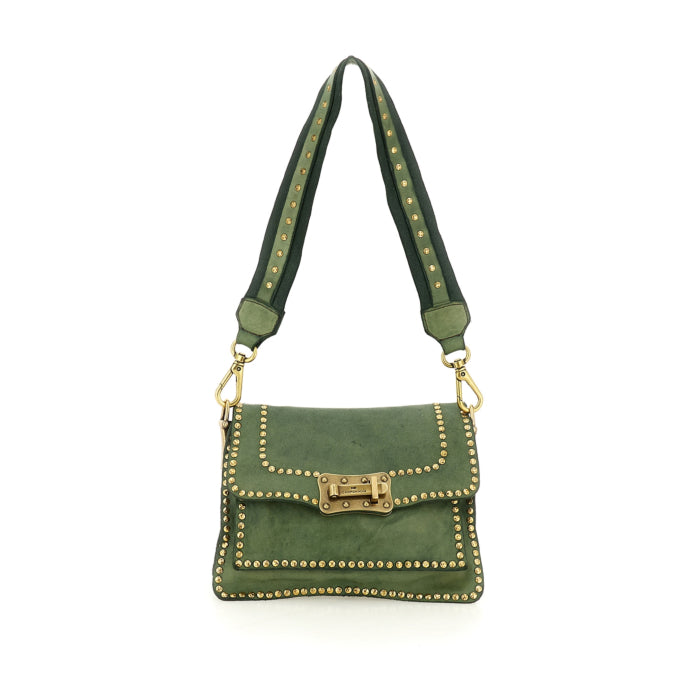 Borsa a tracolla "AGNESE" in pelle di vacchetta tinta in capo con borchie