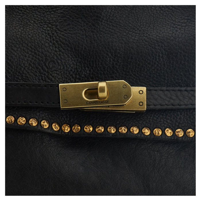 Monospalla "GINEVRA" in pelle di vacchetta tinta in capo con borchie