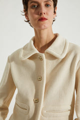 Giacca sartoriale realizzata in maglia macro jersey