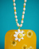 Collana lunga perle con Margherita in ceramica