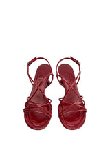 Sandalo in pelle verniciata rosso